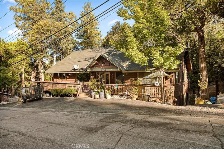 Property Photo: 179 Golf Course Rd CA 92352