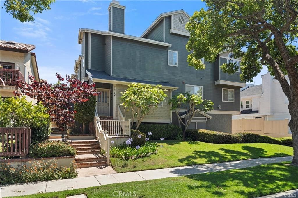 Property Photo:  234 Irena  CA 90277 