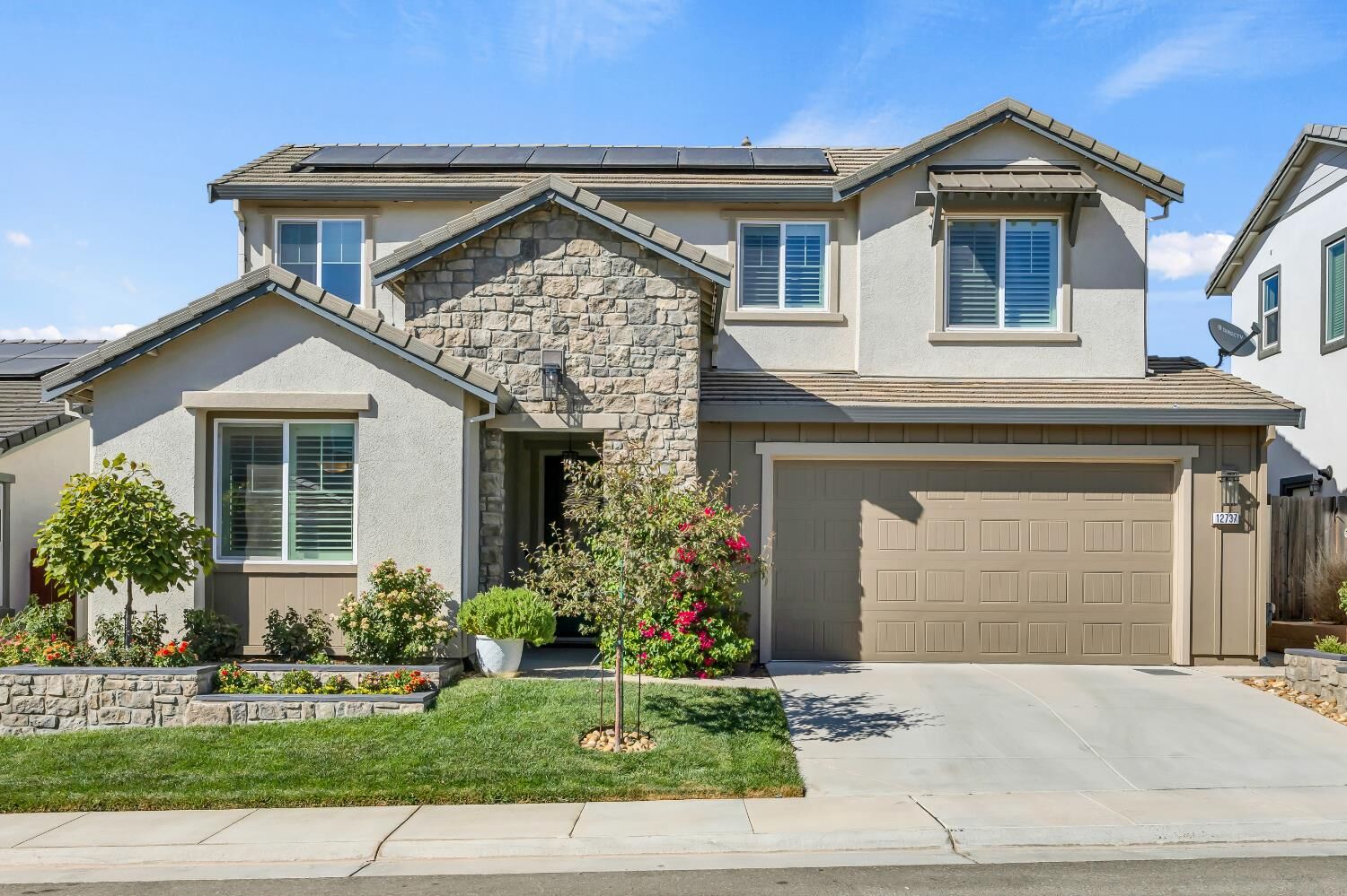 Property Photo: 12737 Seahaven Way CA 95742