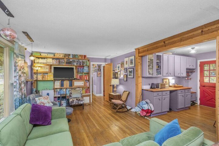 Property Photo:  4117 Saunders Ave  TN 37216 