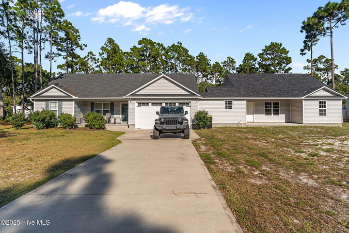 Property Photo:  757 Eden Drive  NC 28461 