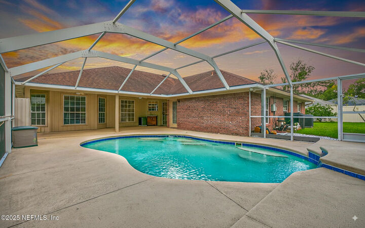 Property Photo:  11949 Elizabeth Ann Court  FL 32223 