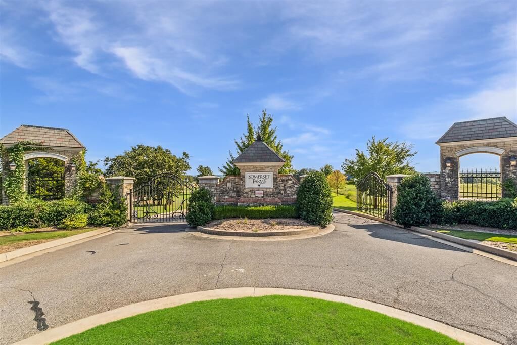 Property Photo:  3417 Glastonbury Way  OK 74587 