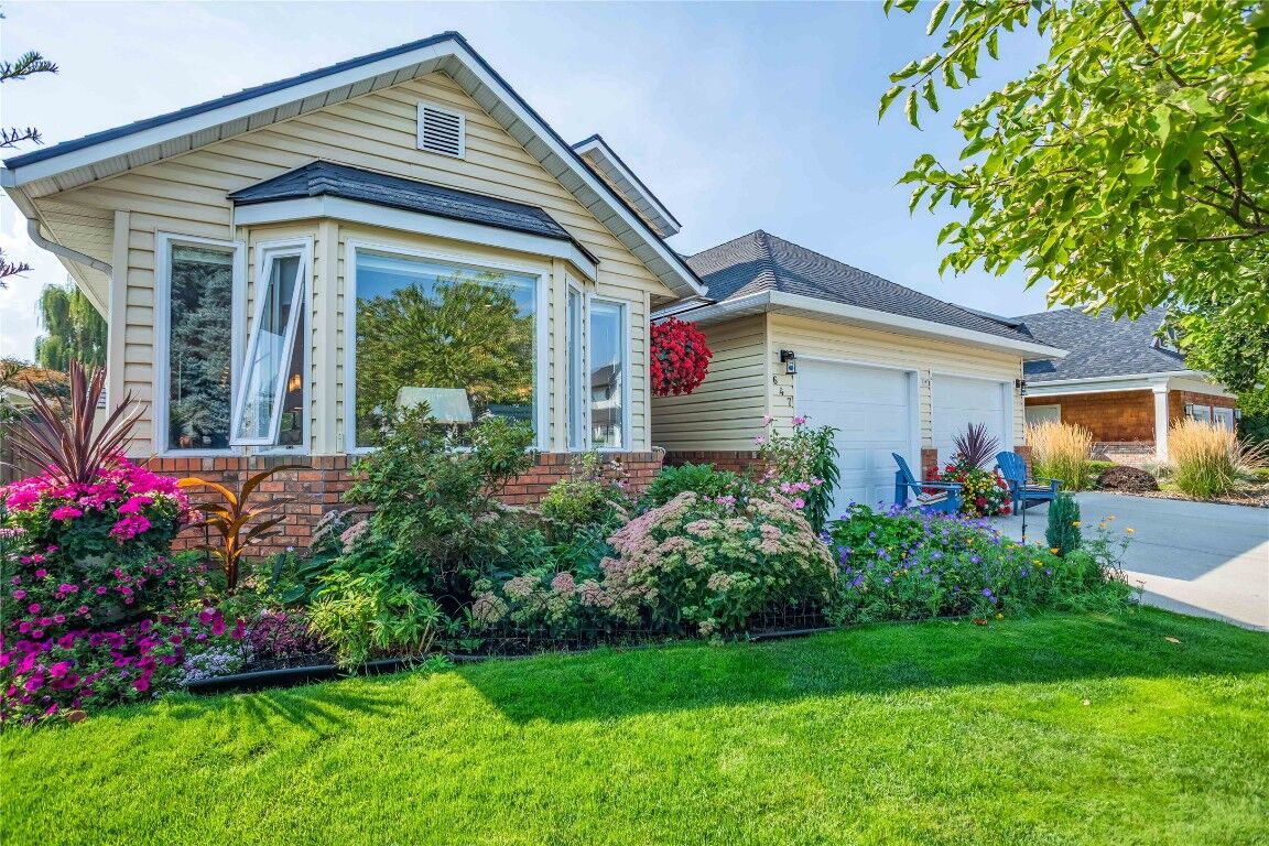 Property Photo: 647 Pimlico Road BC V1W 2Z2