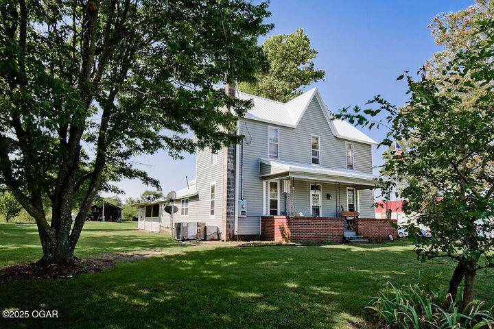Property Photo: 7686 State Hwy 96 MO 64836