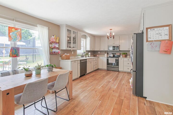 Property Photo: 345 Lovers Lane IL 62946