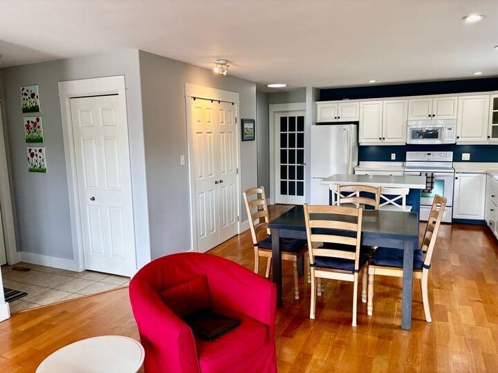 Property Photo:  56 Parkway Drive  PE C1E 0C2 