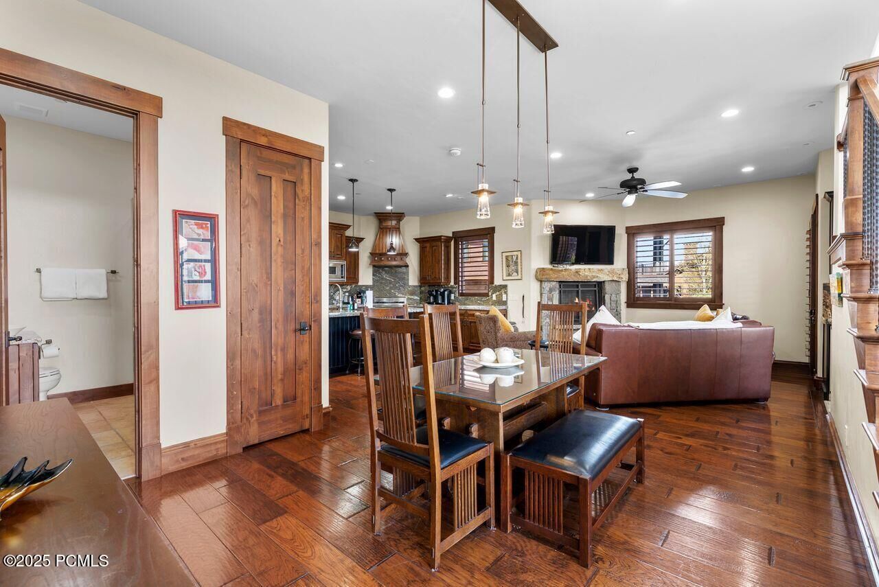Property Photo:  4189 Willow Draw Road Unit 201  UT 84098 