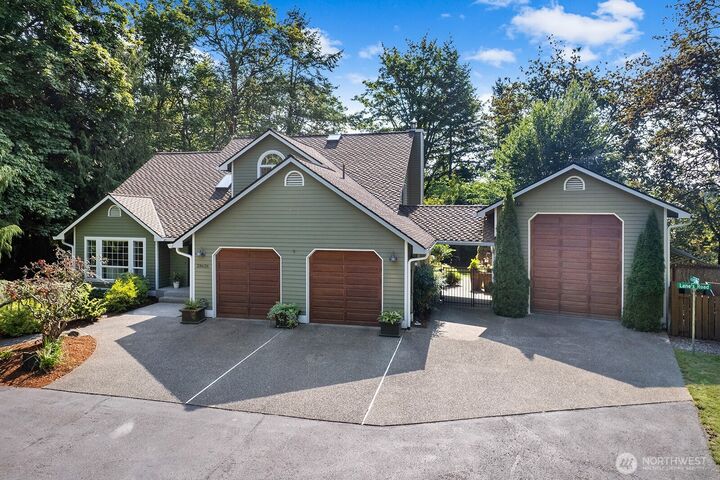 Property Photo:  28626  183rd Court SE  WA 98042 