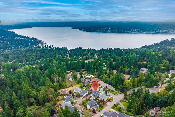 Property Photo:  4285  167th Court SE  WA 98006 