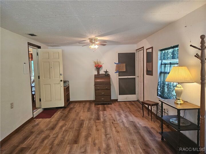 Property Photo:  9708 W Hawthorne Street  FL 34428 