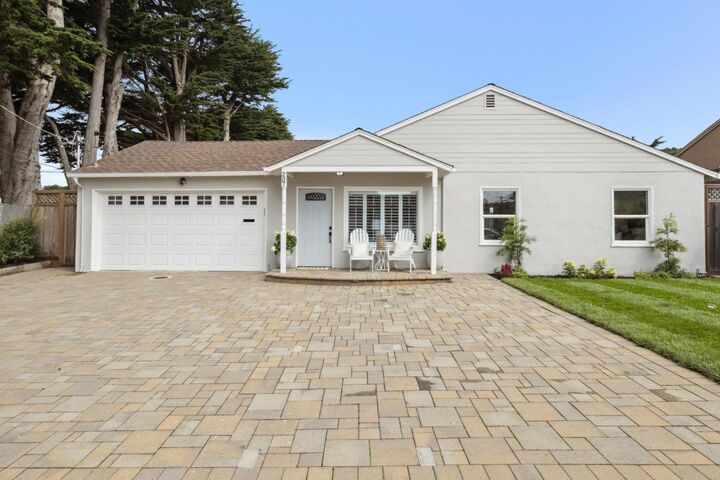 Property Photo: 207 Nelson Avenue CA 94044