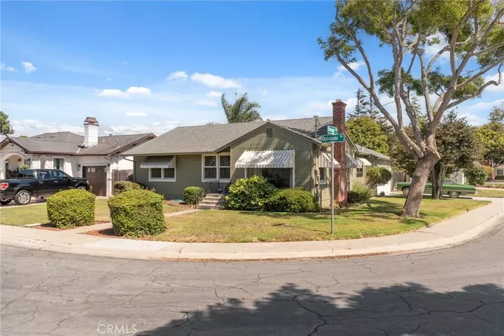 Property Photo:  929 Capistrano  CA 93901 