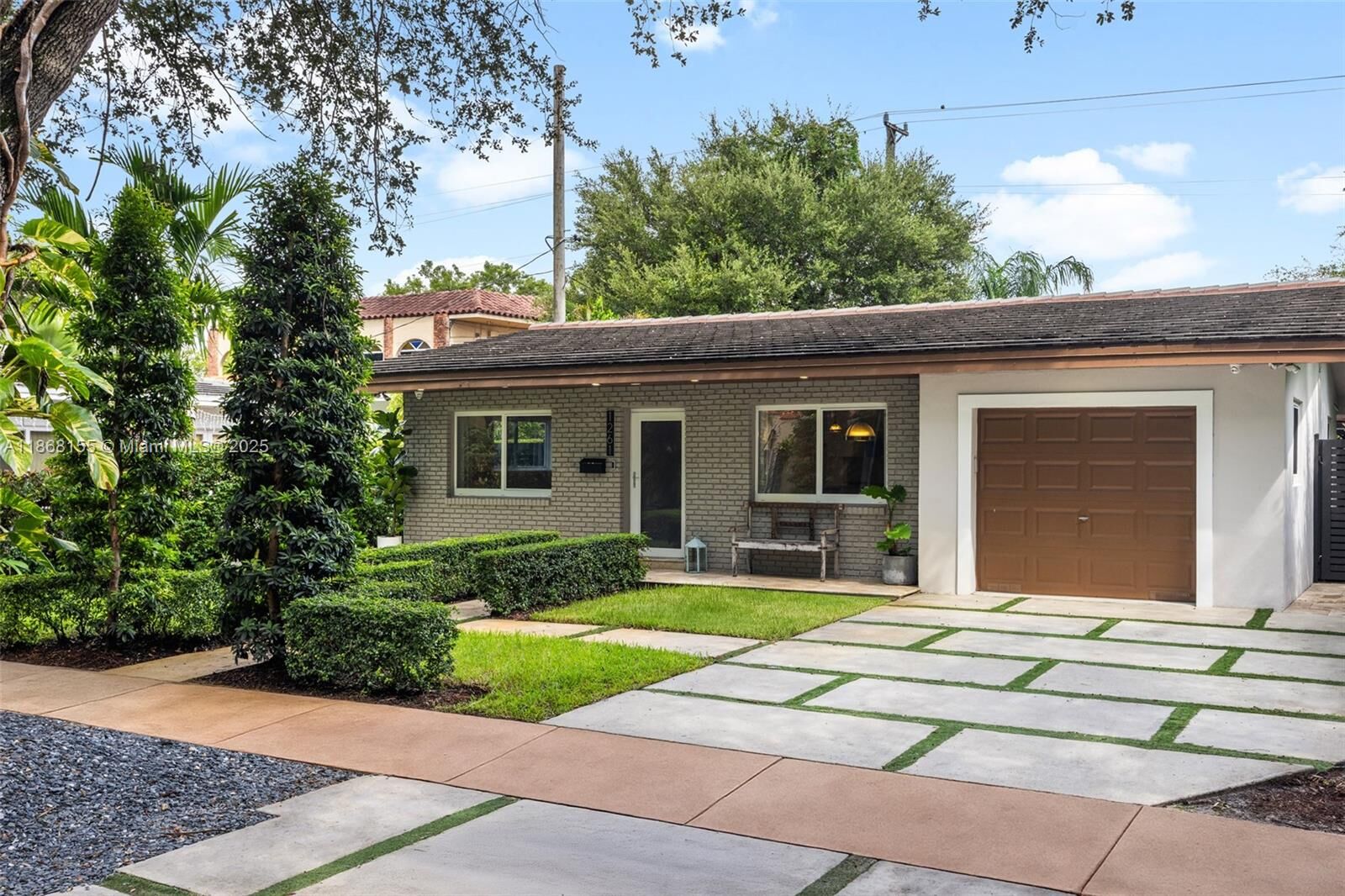 Property Photo:  1261 San Miguel Ave  FL 33134 