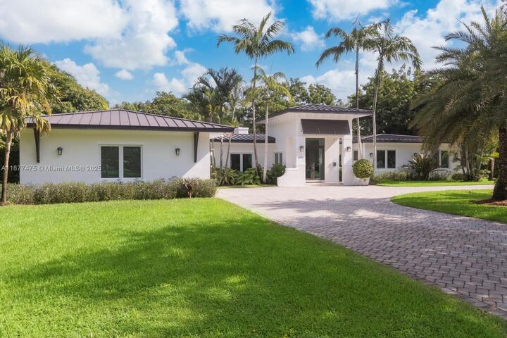 6195 SW 133rd St  Pinecrest FL 33156 photo