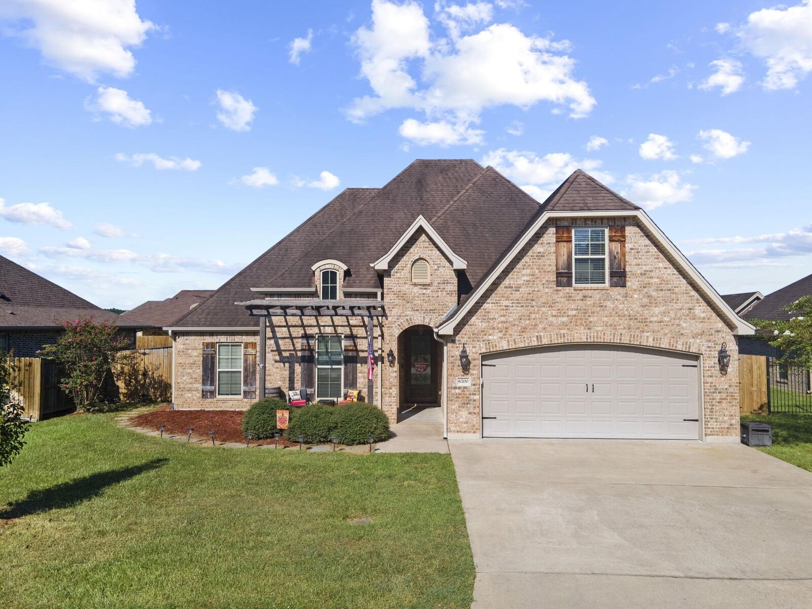 Property Photo:  6700 Woodridge  TX 77657 