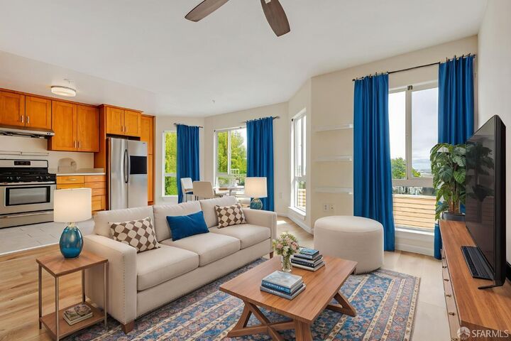 Property Photo:  1688 Wallace Avenue 304  CA 94124 