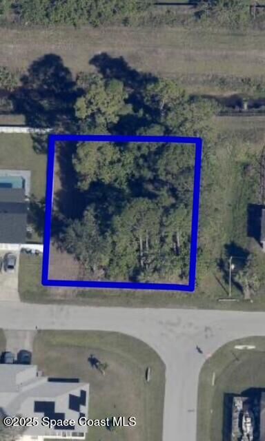 Property Photo: 1293 Helias Street NW FL 32907