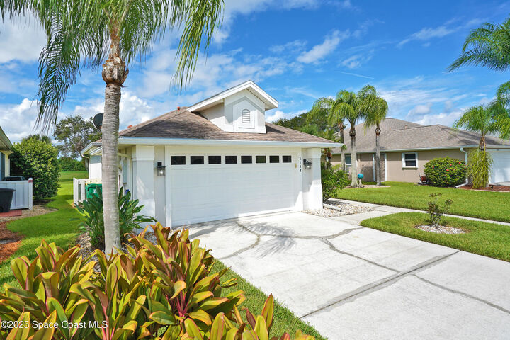 Property Photo: 2268 Brightwood Circle FL 32955