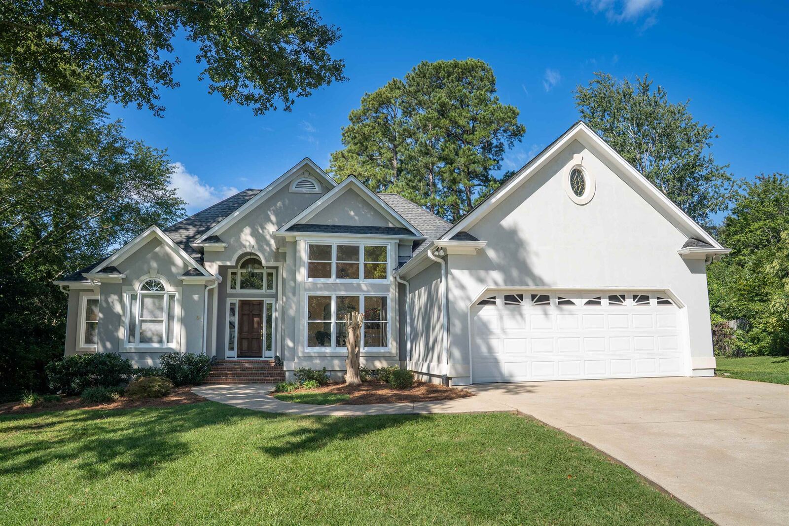 Property Photo:  102 Gable Court  SC 29307 