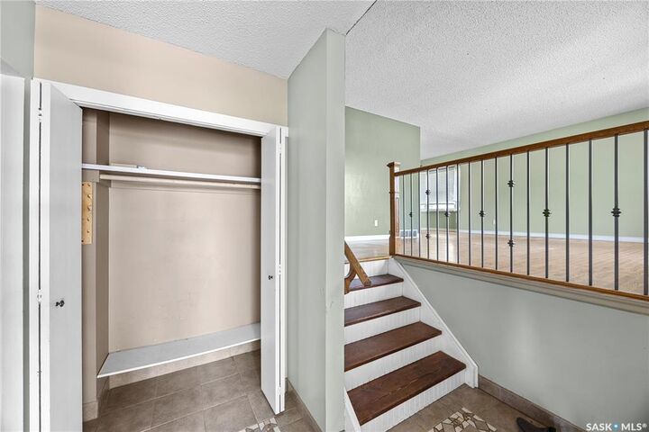 Property Photo:  3002 Eastview  SK S7J 3J2 