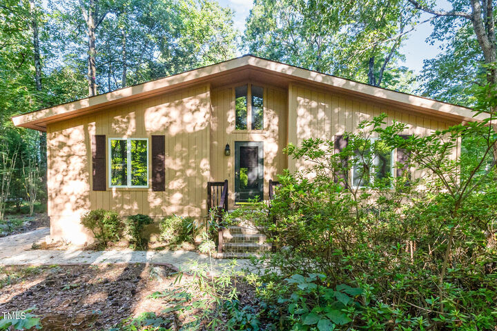 Property Photo: 1423 Davis Road NC 27278