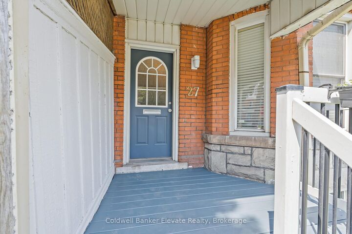 Property Photo:  27 Tisdale Street N  ON L8L 5M3 