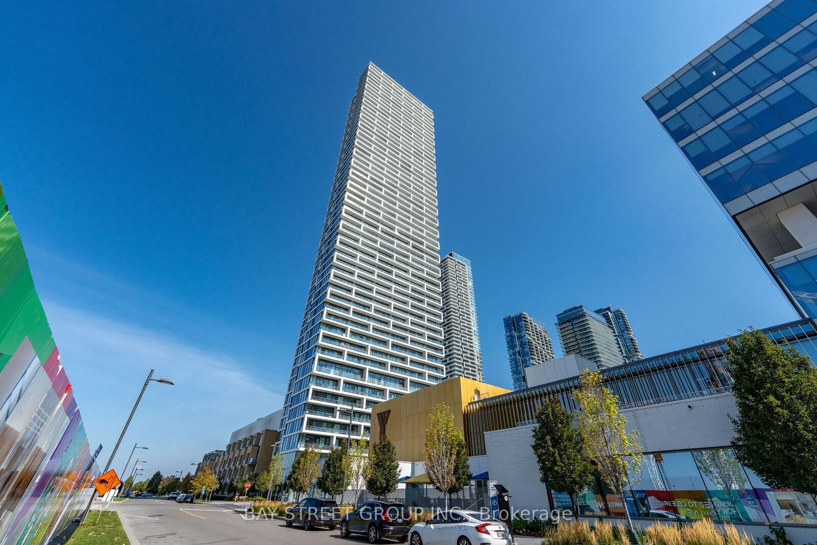 Photo de la propriété:  5 Buttermill Avenue 3208  ON L4K 0J5