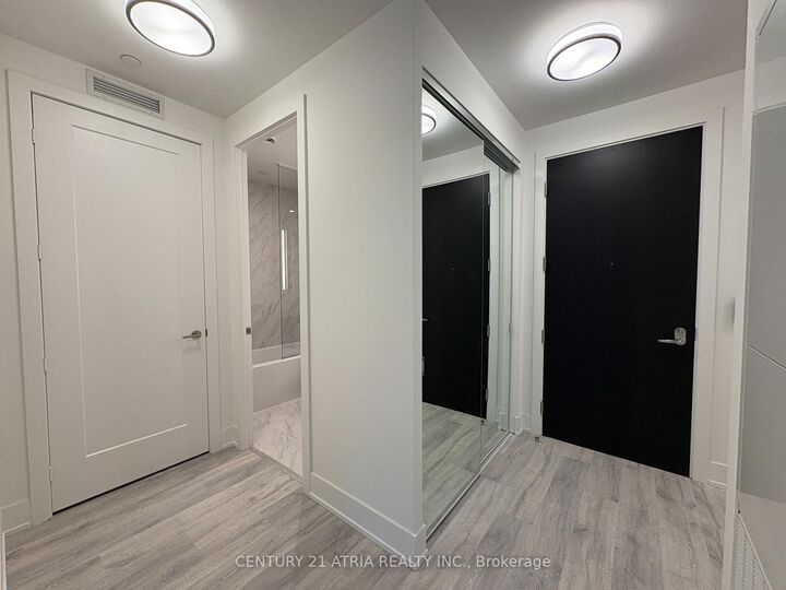 Property Photo:  259 The Kingsway N/A Mz06  ON M9A 3T6 