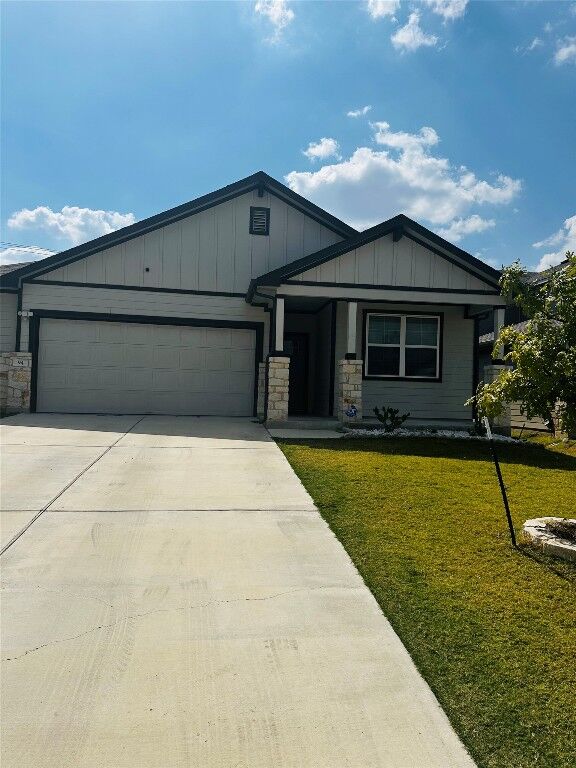 Property Photo:  94 Barton Creek Lane  TX 78634 