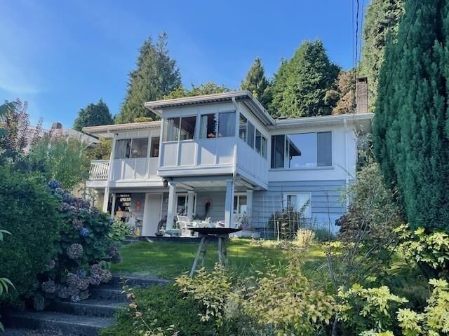 903 E Keith Road  North Vancouver BC V7L 1X1 photo