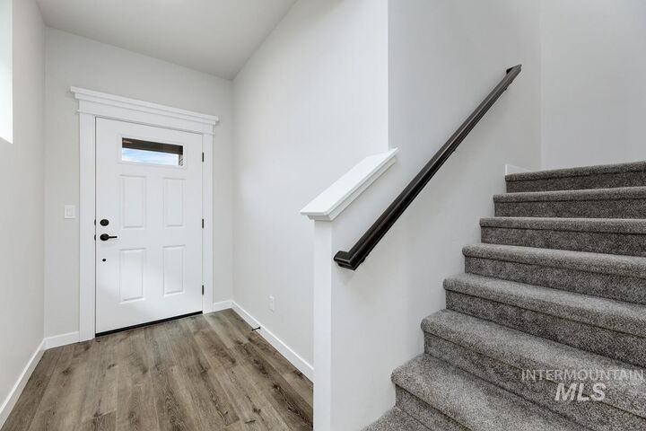 Property Photo:  273 W Broyhill St.  ID 83642 