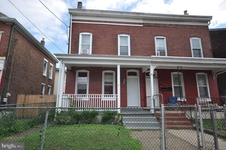 27 Tyler Street  Trenton NJ 08609 photo