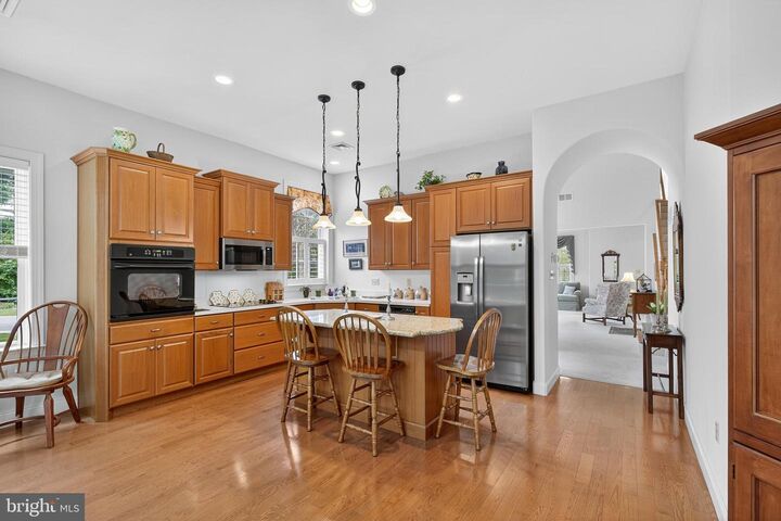 Property Photo:  30 Farmview Lane  PA 17543 