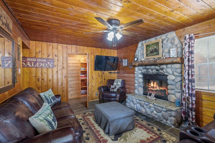 Property Photo:  1504 N Langley Circle  AZ 85541 