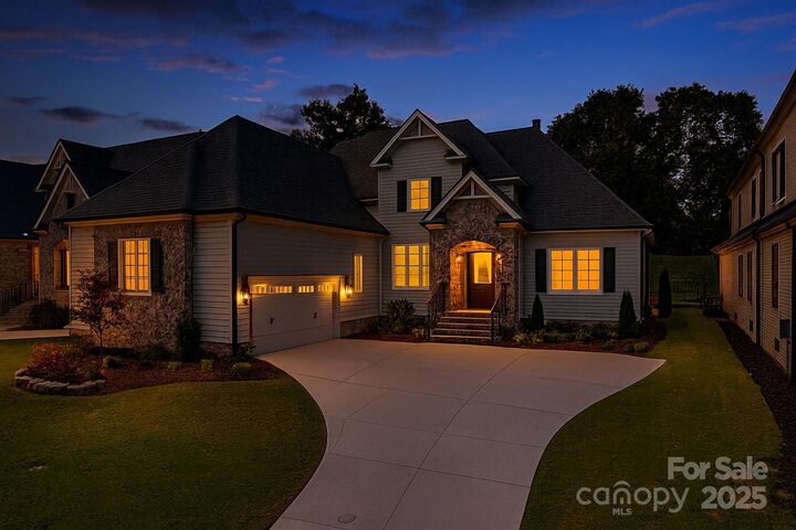 202 Chestnut Pond Lane  Simpsonville SC 29681 photo