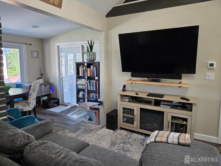 Property Photo:  198 Hillcrest Avenue  NJ 08879 