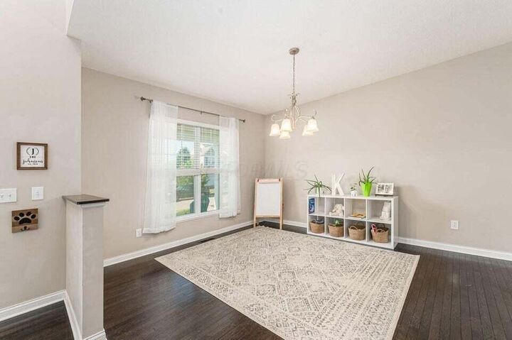Property Photo:  6396 Hoffman Trace Drive  OH 43213 