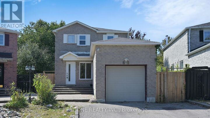 Photo de la propriété: 68 Large Crescent ON L1T 2T1