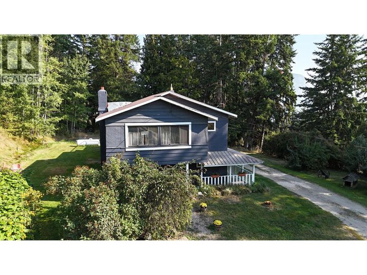 Property Photo:  3591 65 Avenue Northwest  BC V1E 3A2 