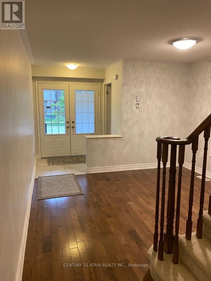 Property Photo: 177 Windfields Farm Drive ON L1H 7K4