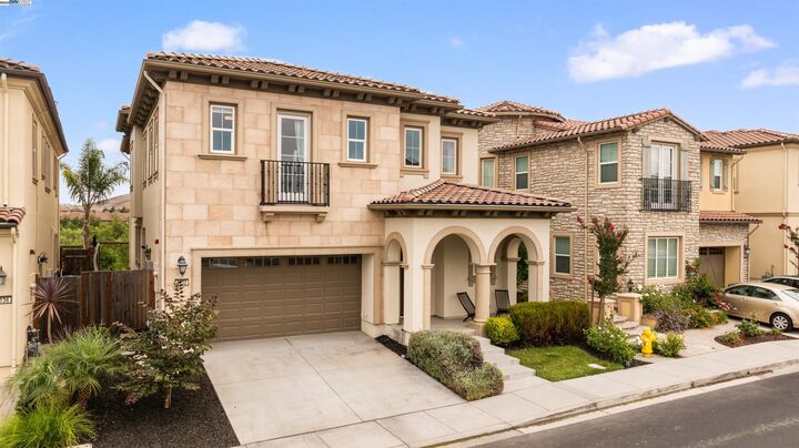 Property Photo: 6132 Alpine Blue Dr CA 94582
