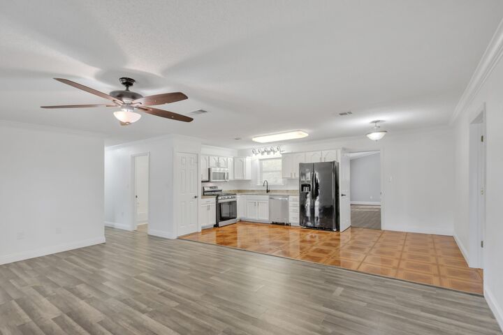 Property Photo:  319 Jones Road  FL 32536 