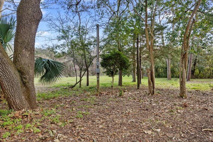 Property Photo:  215 Davis Drive  FL 32578 
