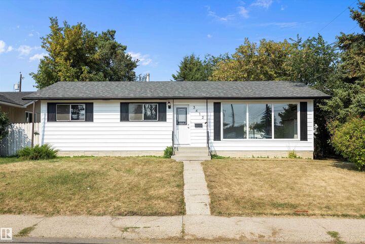 3412 114 Avenue NW  Edmonton AB T5W 0S3 photo