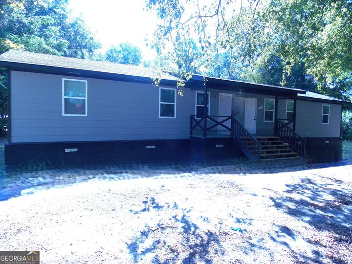 Property Photo:  2960 Churchill Street  GA 31204 