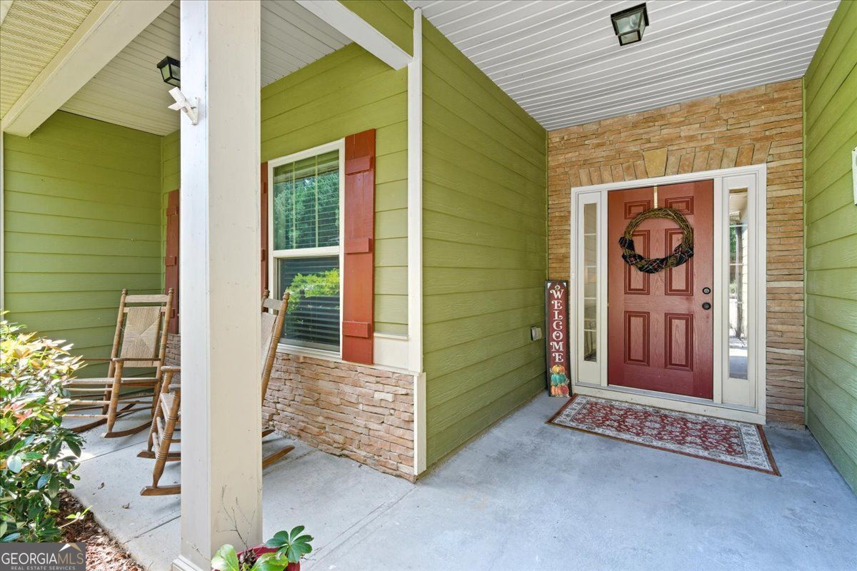 Property Photo: 98 Jessica Court GA 30157