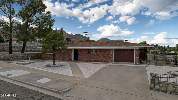 3317 Zircon Drive  El Paso TX 79904 photo