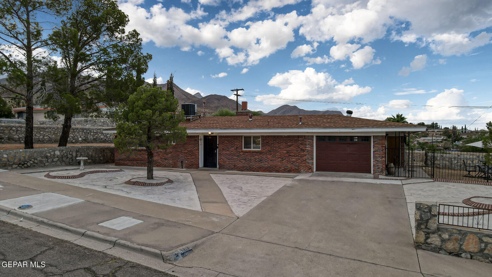 Property Photo:  3317 Zircon Drive  TX 79904 