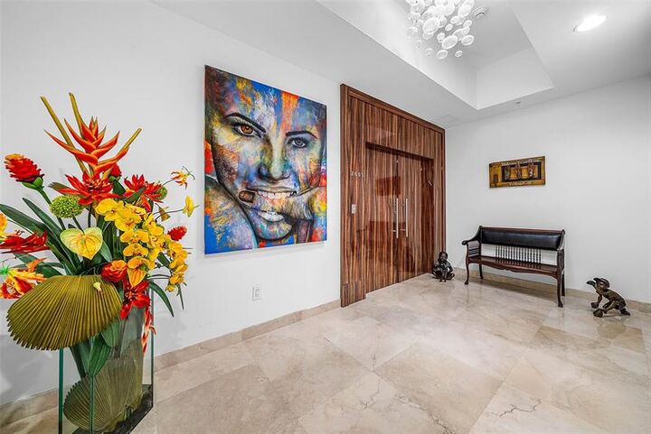 Property Photo:  3535 S Ocean Dr 2605  FL 33019 